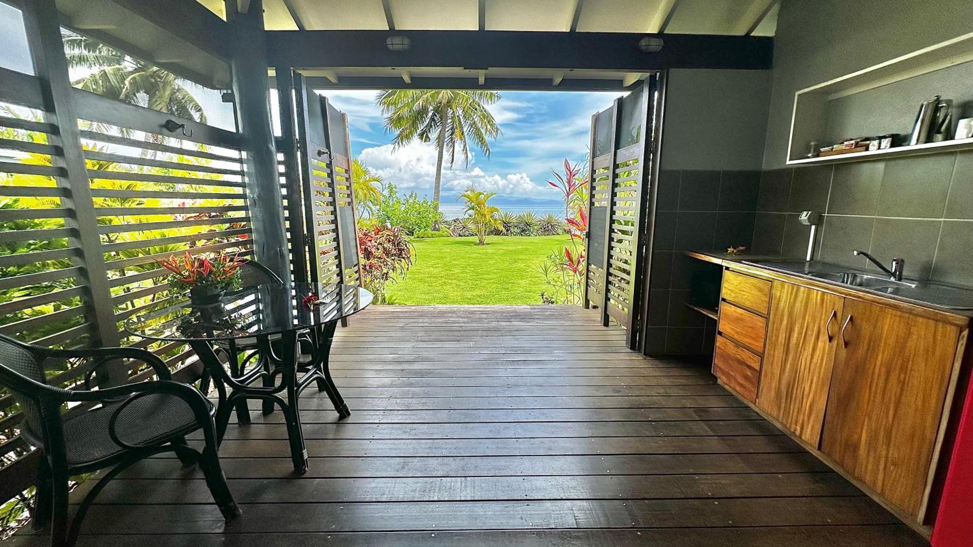 Aroha Taveuni Beachfront Bures Waiyevo Екстер'єр фото